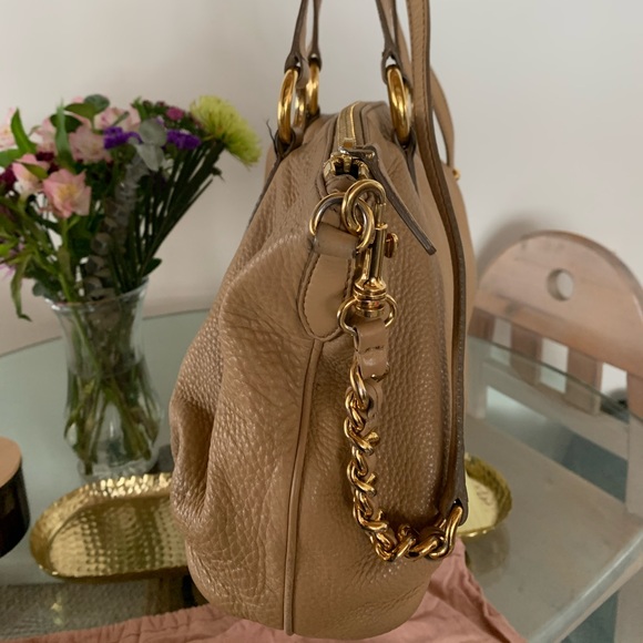 MIU MIU grain leather bag with strap tan - Picture 3 of 8